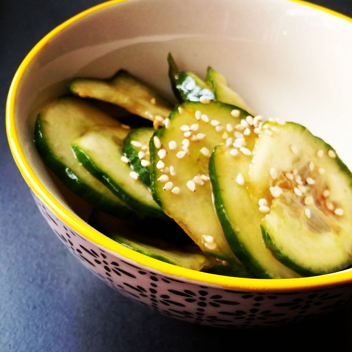 Asiatischer Gurkensalat vegan Rezept
